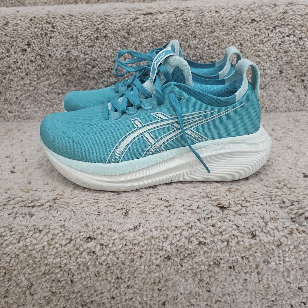 Asics Nimbus 27 Women's Athletic Shoes in Teal